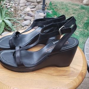 Donald Pliner heels NWOT